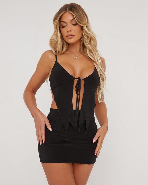 Scoop Neck Tie Front Frill Detail Top In Black