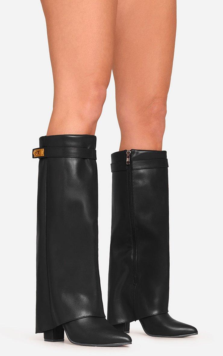 Ava Lock Detail Pointed Toe Knee High Block Heel Boot In Black Faux Leather.