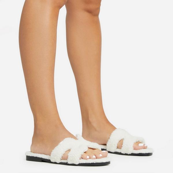 Playoff Flat Slider Sandal In Ivory Rubber EGO