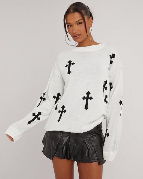 Long Sleeve Cross Patch Detail Oversized Jumper In Charcoal Knit | EGO