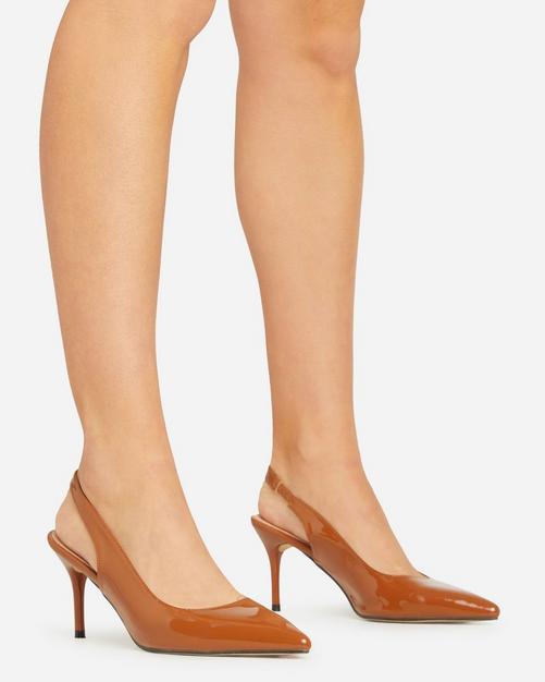 Pointed court shoes with ankle clearance strap