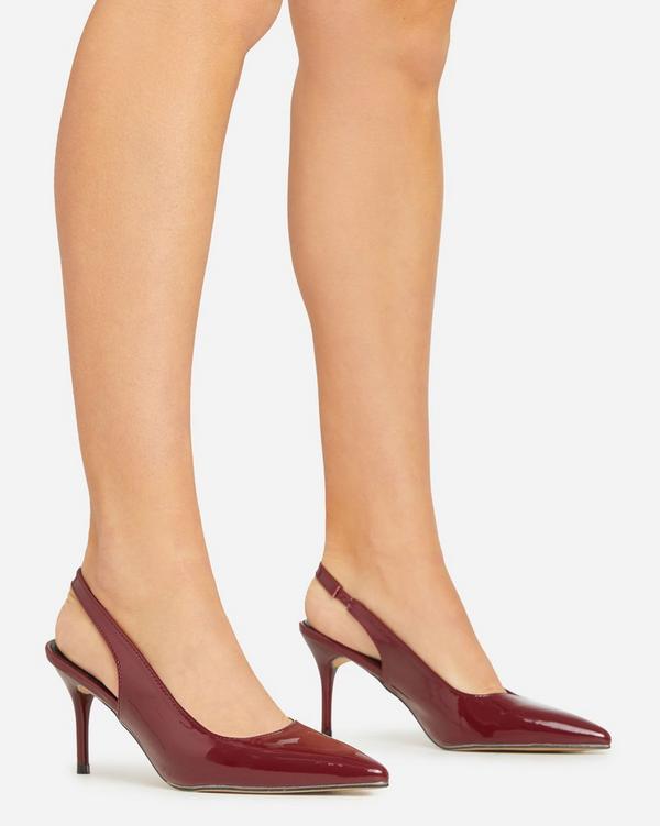 Pointed sales patent heels