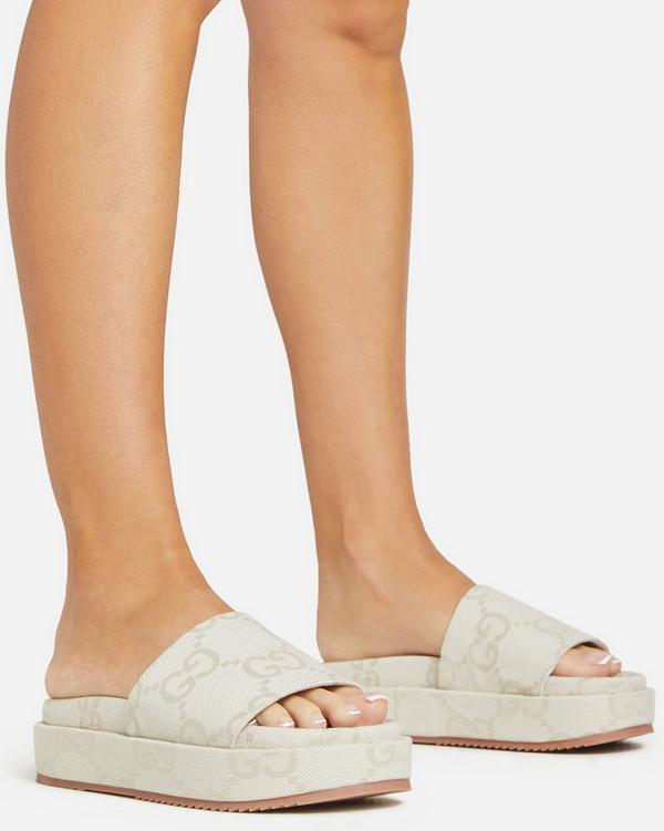 Peep best sale toe flatforms