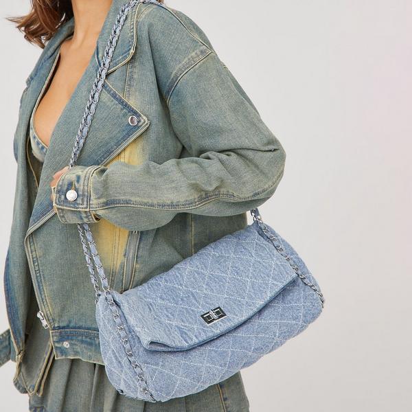 Medium Square Bag Quilted Flap Chain Strap