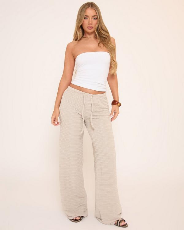 Mid Rise Wide Leg Trousers In Cream Texture