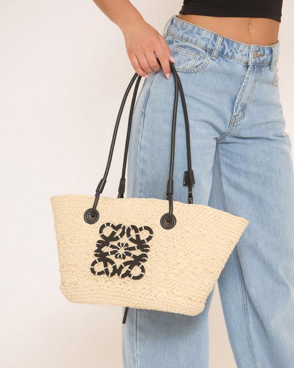 Kimbell Black Swirl Detail Beach Bag In White Woven