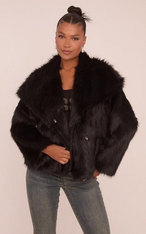 Oversized Collar Detail Cropped Shaggy Coat In White faux Fur