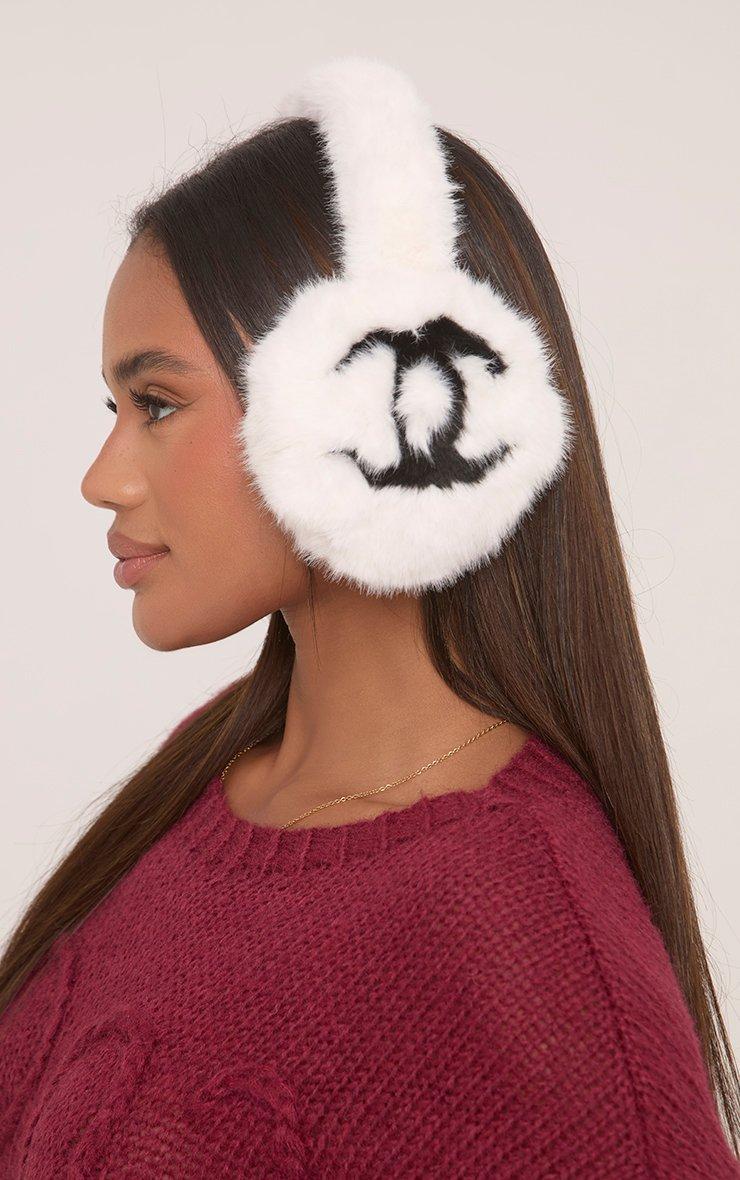 帽子 melt the lady logo earmuffs Logo Detail Ear Muffs In White Faux Fur | EGO US | EGO