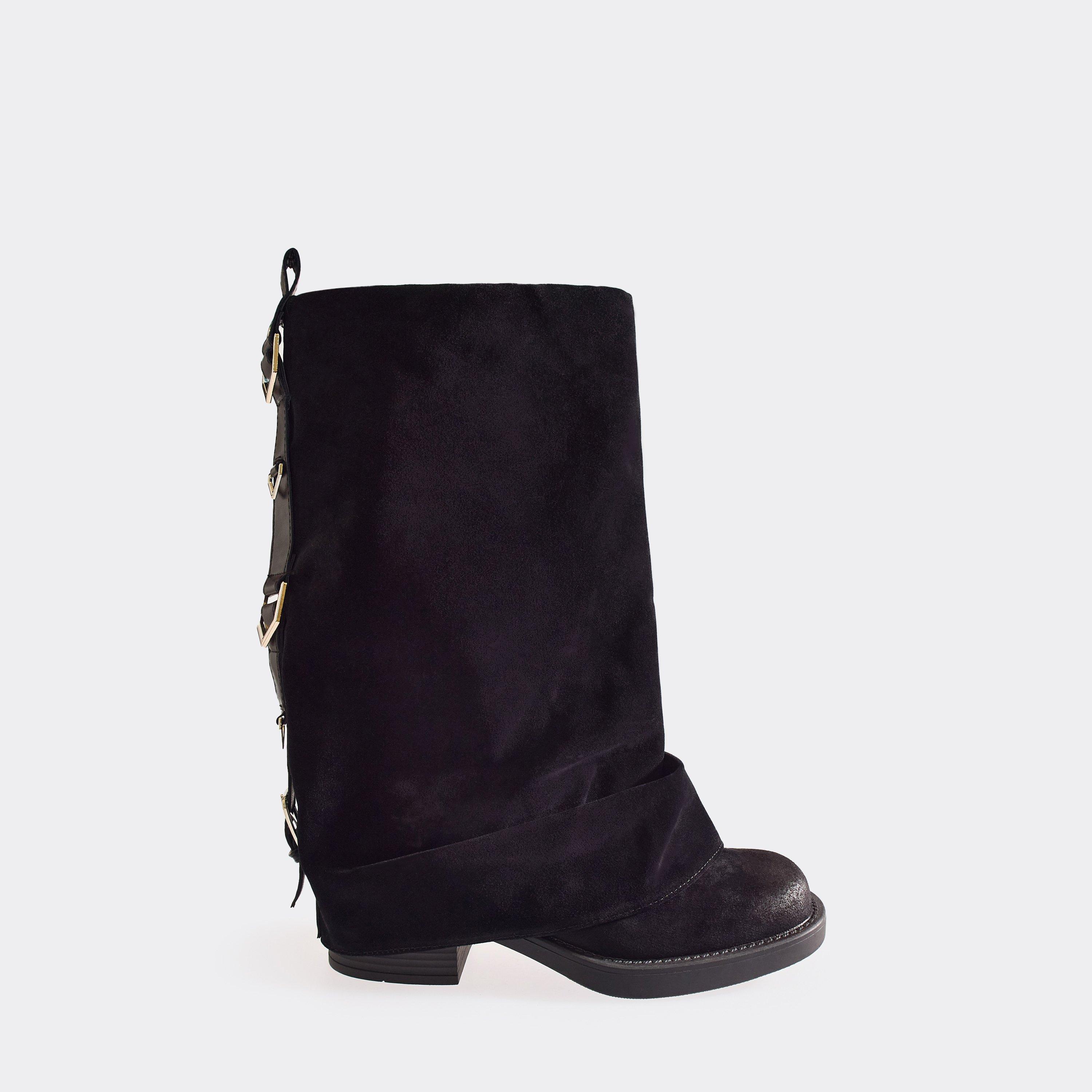 Situationship Block Heel Buckle Detail Layered Mid Calf Boot In Black Faux Suede, Women’s