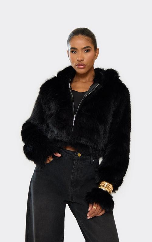 Oversized Collar Detail Cropped Shaggy Coat In White faux Fur