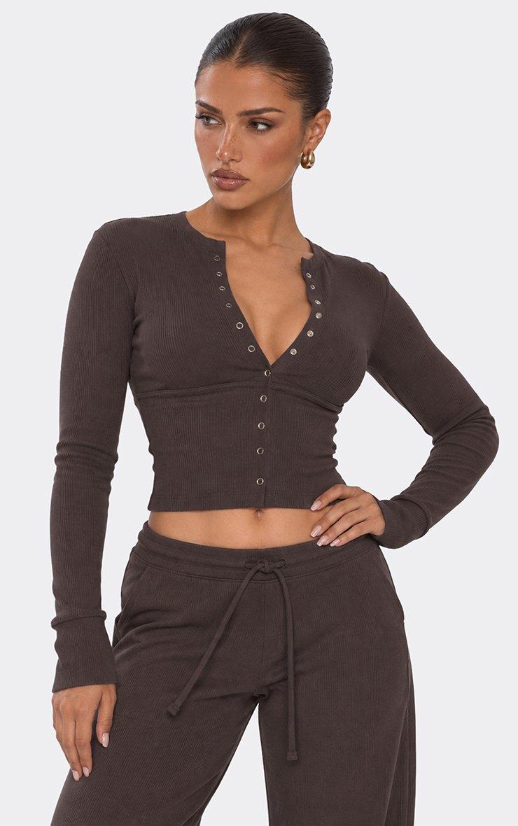 Long Sleeve Button Up Front Fitted Top In Brown Ribbed.