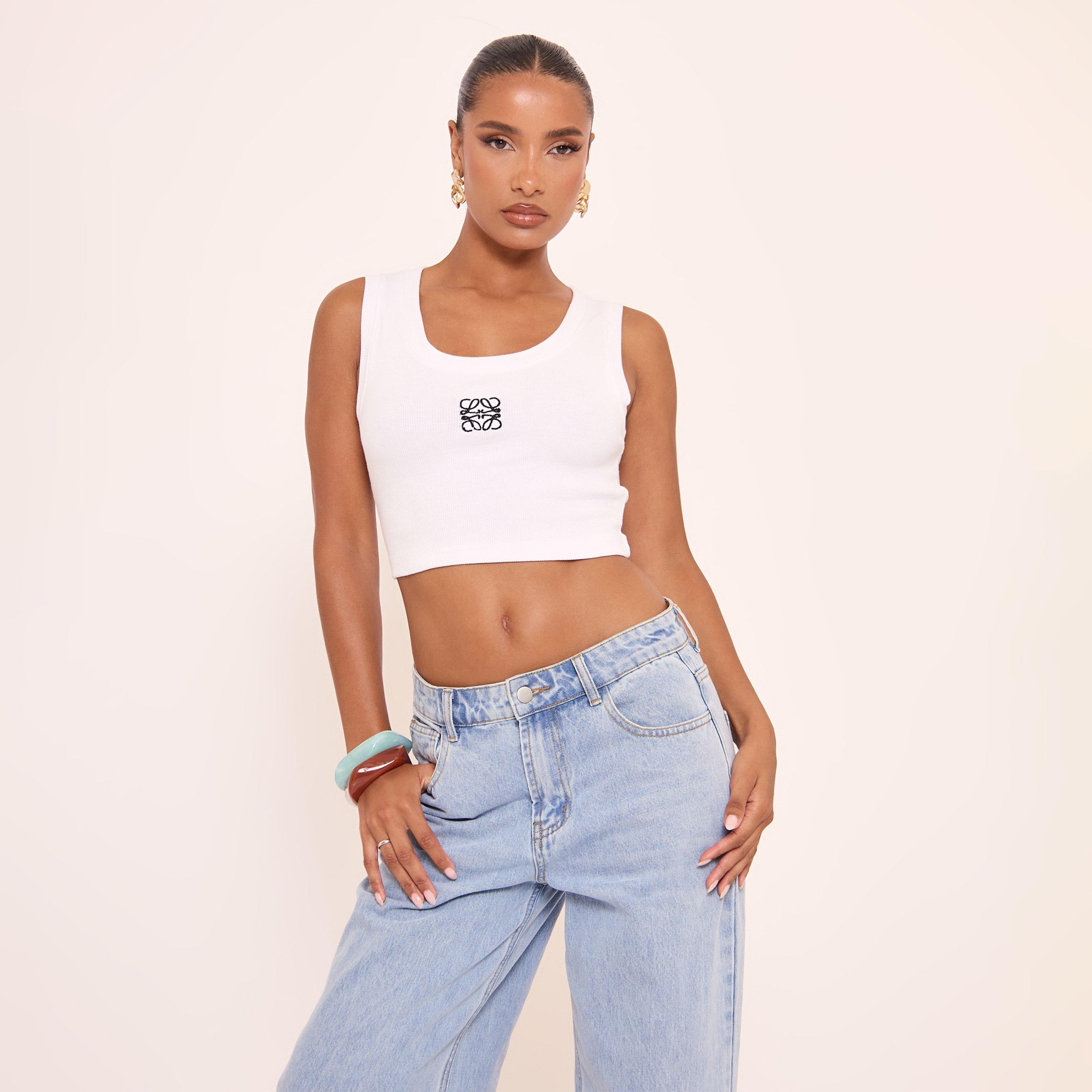 Scoop Neck Contrast Swirl Detail Sleeveless Crop Top In White, Women’s