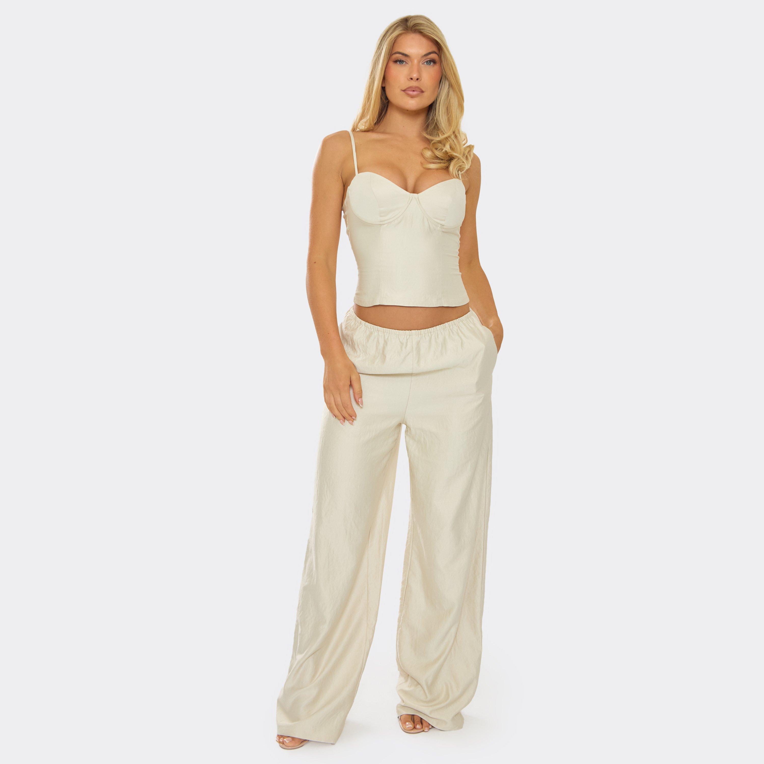 Image of Low Rise Elastic Waistband Wide Leg Trousers In Cream, Women's