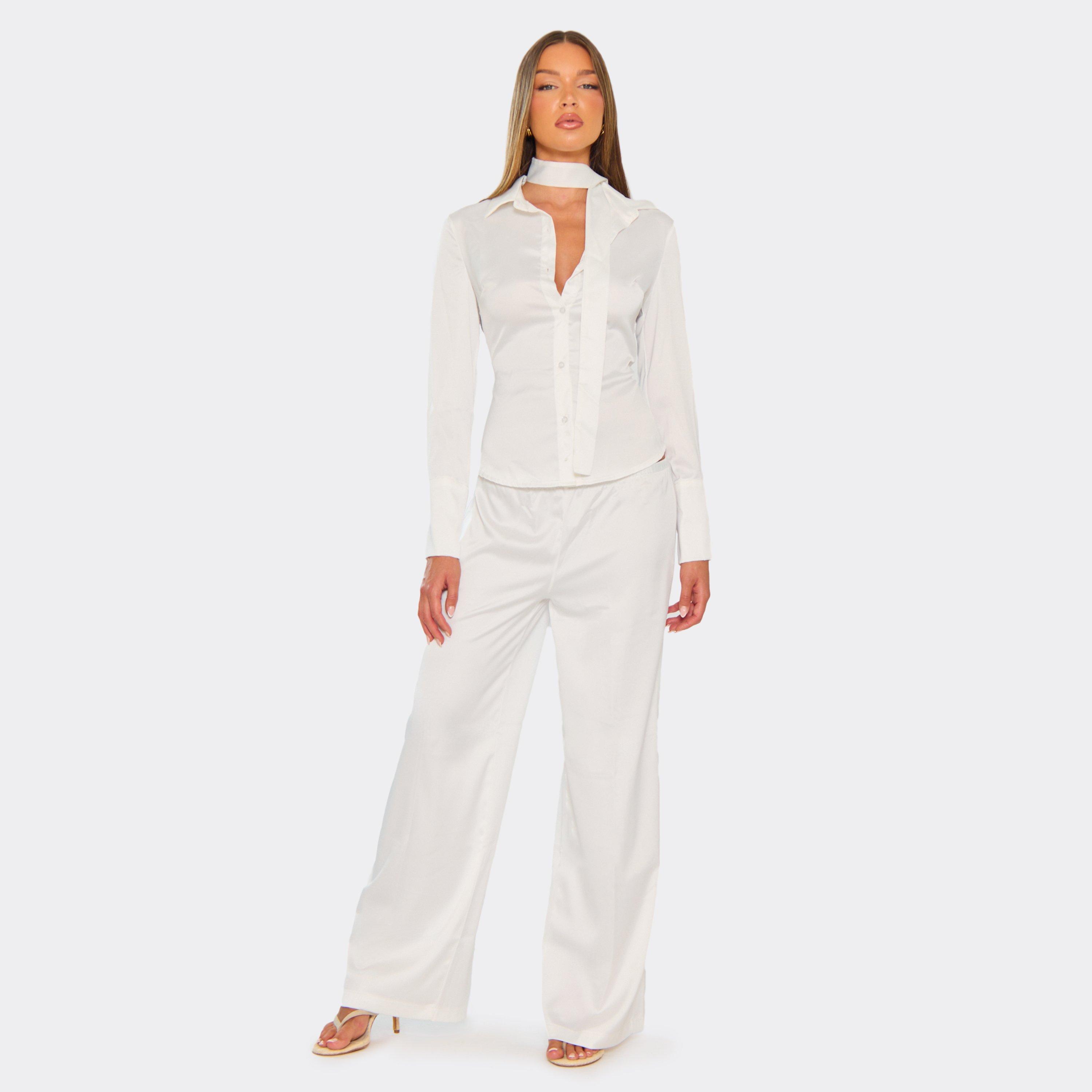 Low Rise Wide Leg Trousers In Cream, Women's Size UK 6