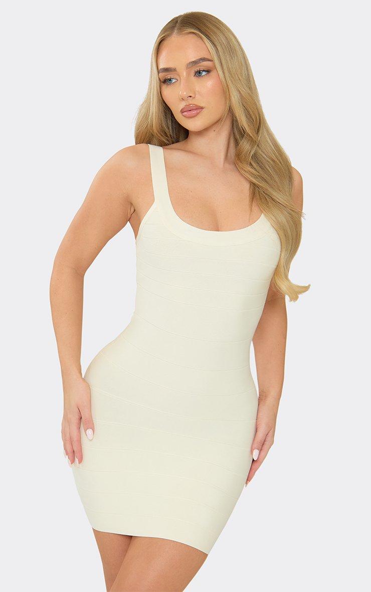 mini dress bandage Halter Bodycon Featuring padding and underwire and a snatch Bandage Sweetheart Sleeveless Mini Dress