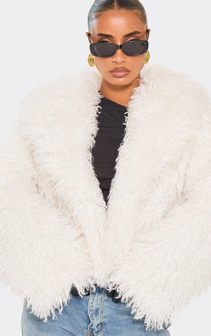 Oversized Collar Detail Cropped Shaggy Coat In White faux Fur