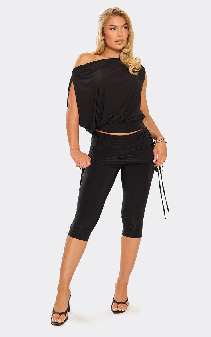 black capri dress pants Guizio Elora Pant / M MODEL HEIGHT Fold Over Fitted Capri Trousers