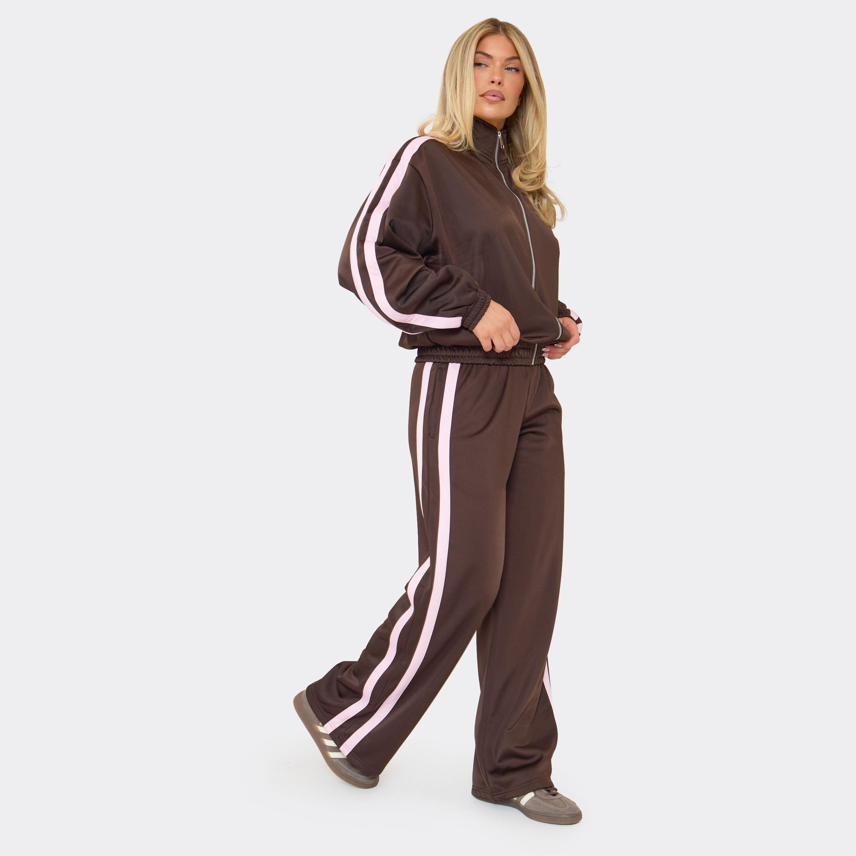 Mid Rise Contrast Side Stripe Track Pants In Chocolate Brown, Women’s