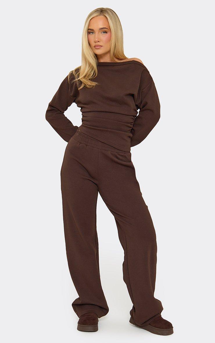 Mid Rise Wide Leg Joggers In Chocolate Brown Interlock
