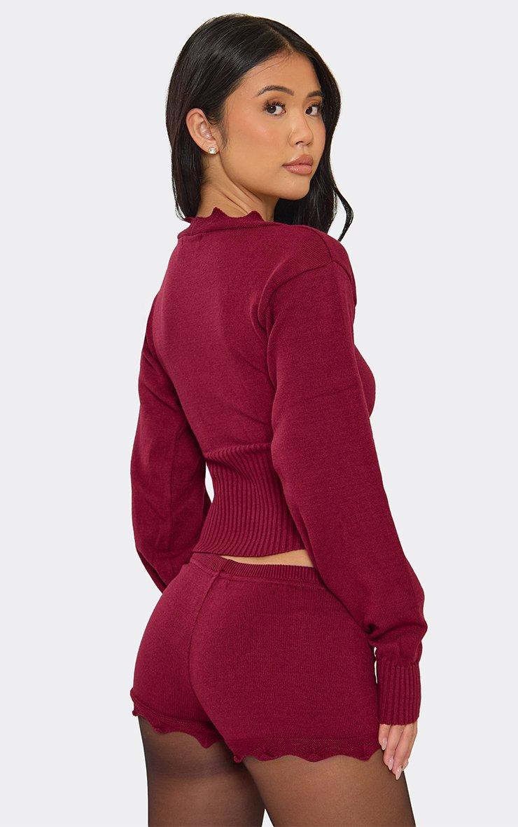 Low Rise Scallop Hem Hot Pant Shorts In Burgundy Knit