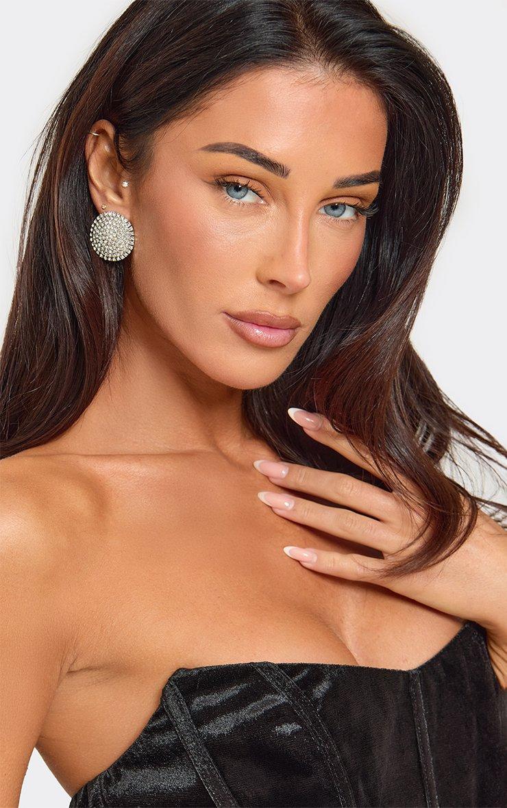 Round Shape Stud Earring In Silver Diamante