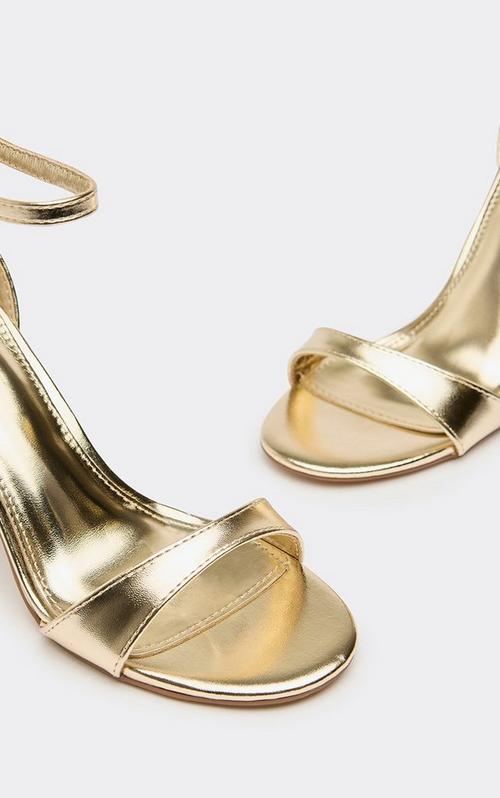 Zola Mesh Detail Pointed Toe Slingback Court Heel In Silver Faux