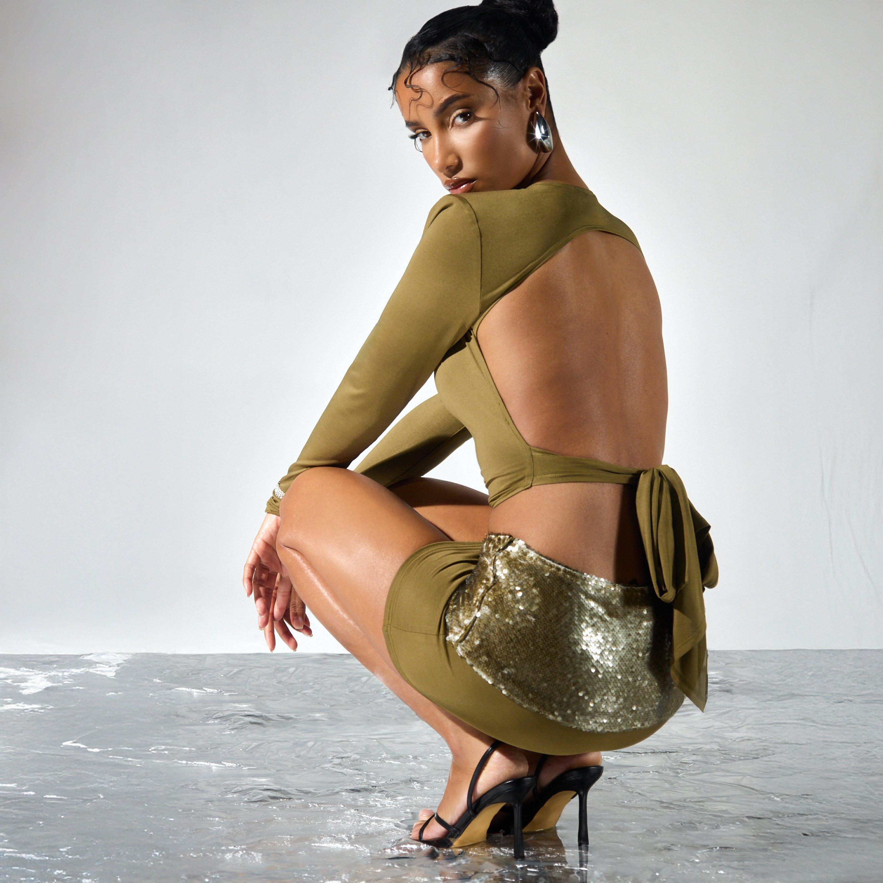 Image of Long Sleeve Shoulder Pad Open Back Top In Khaki, Women's