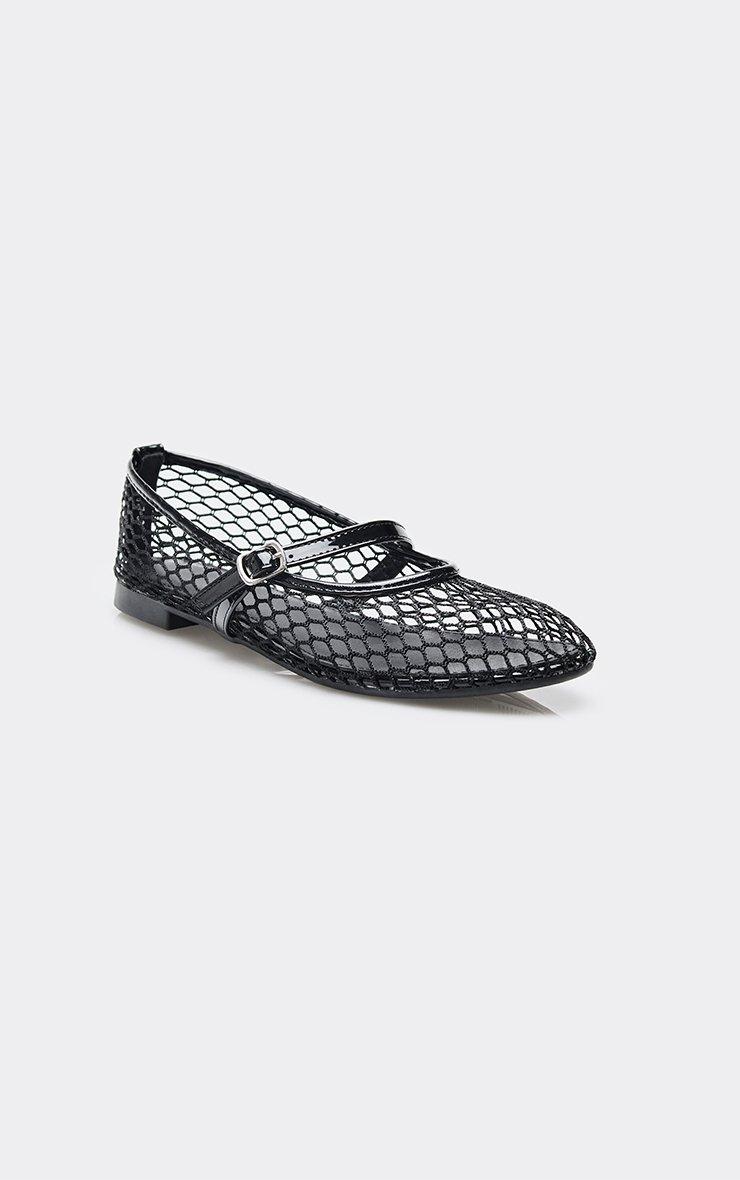 Ivy Mesh Detailing Flat Ballet Pump In Black Patent.
