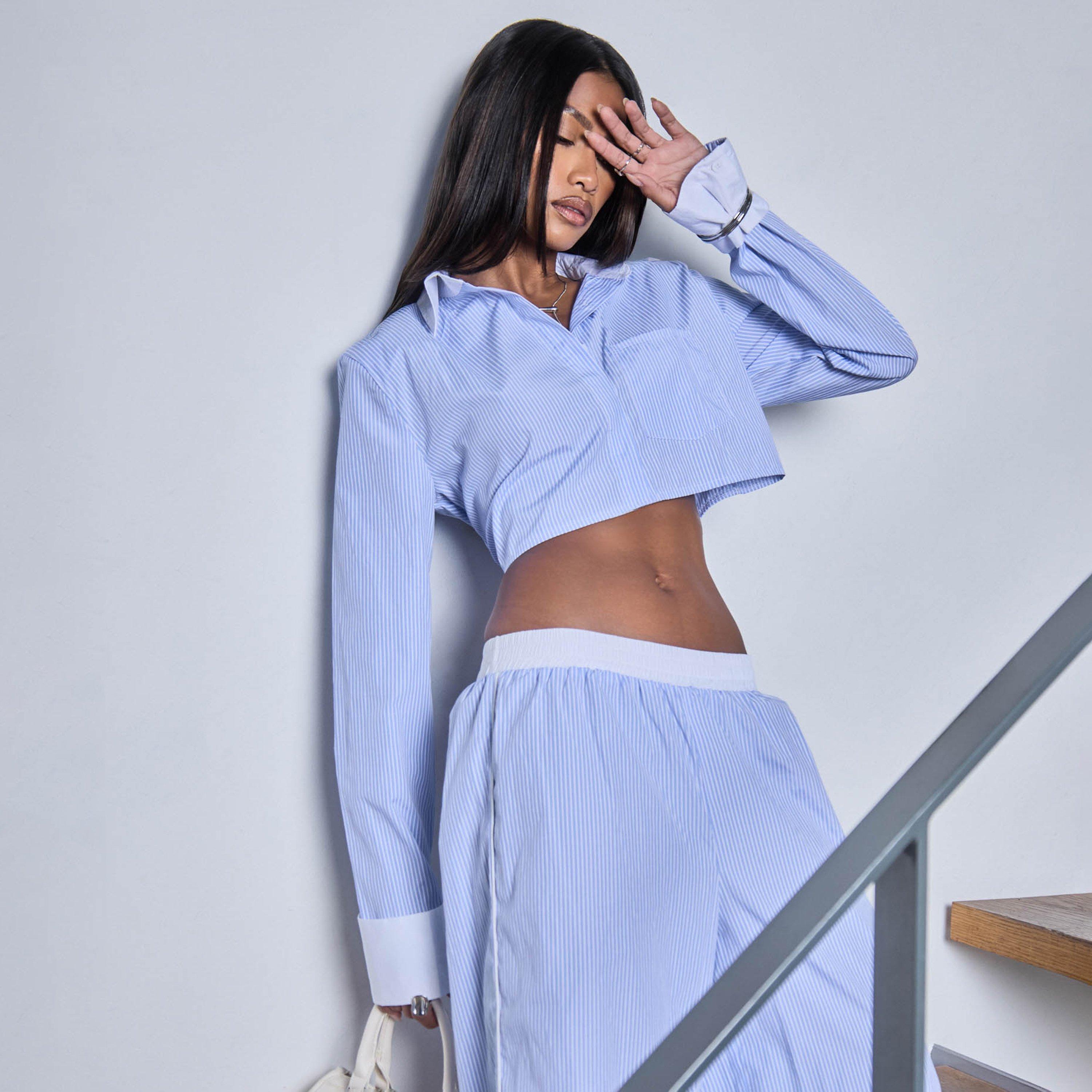 Image of Long Sleeve Contrast Cuff Pocket Detail Cropped Shirt In Blue Pinstripe, Women's