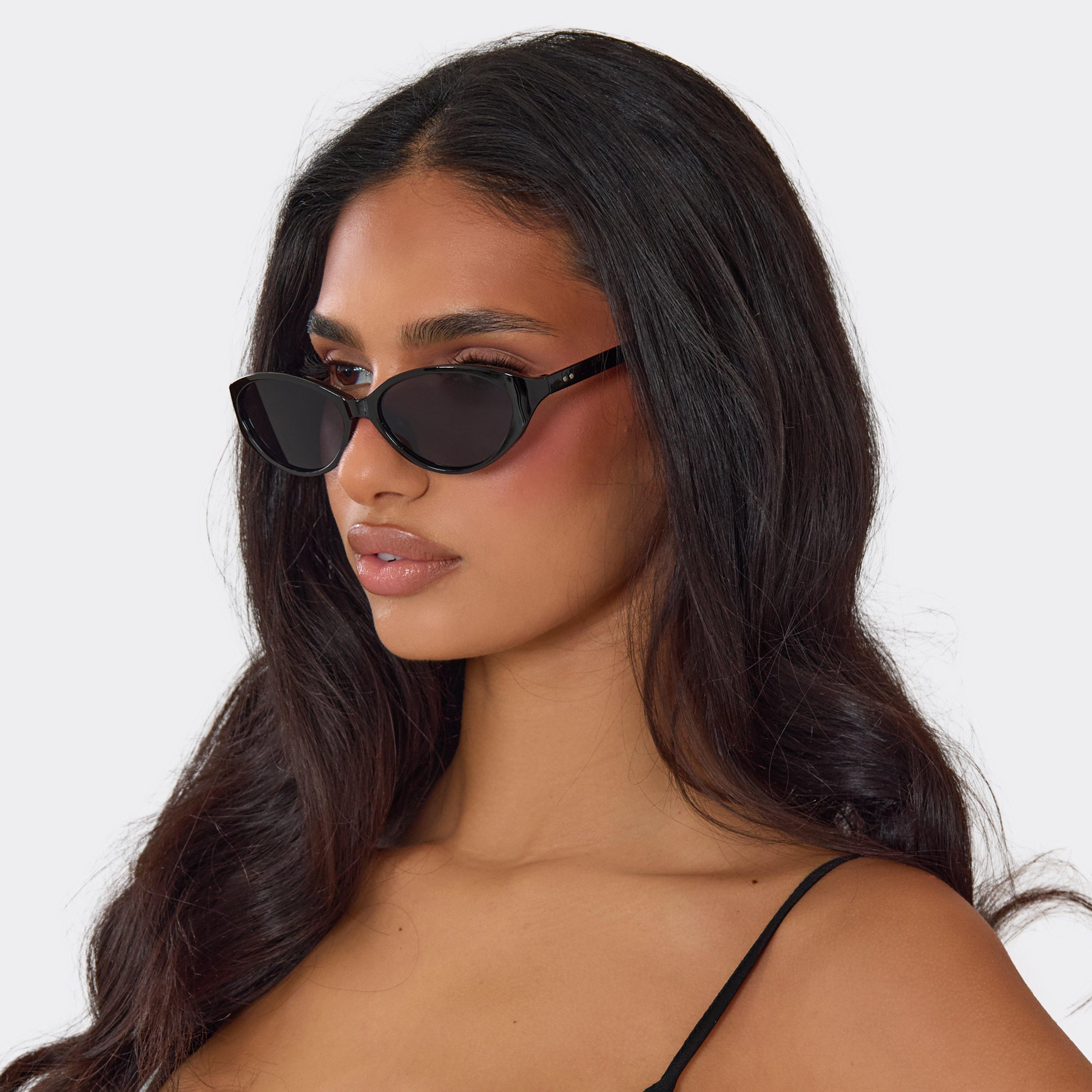 Thin Frame Tinted Lense Oval Shaped Sunglasses In Black, Women's Size US 0