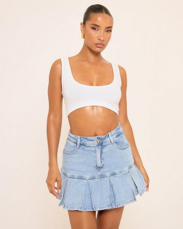 Mid Rise Pleated Hem Skort In Light Blue Wash Denim