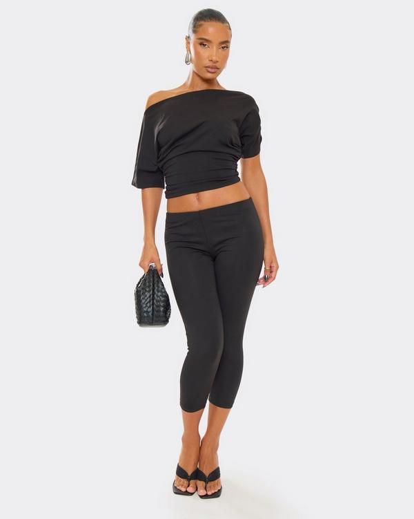 Low Rise Capri Leggings In Black