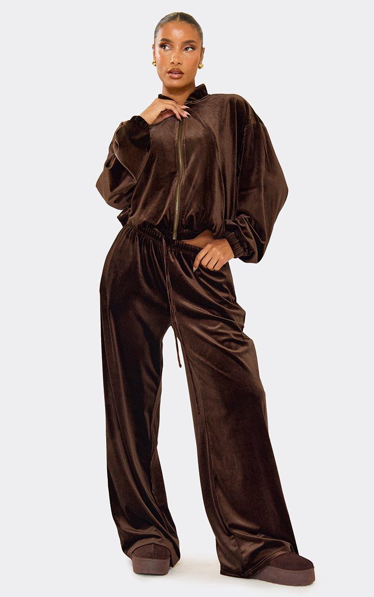 Mid Rise Wide Leg Joggers In Chocolate Brown Velour | EGO US | EGO
