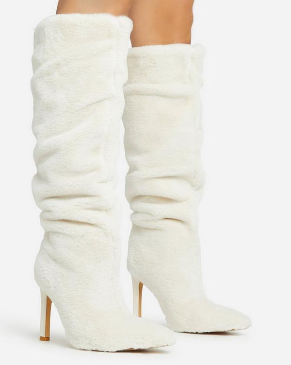 cream boots with fur