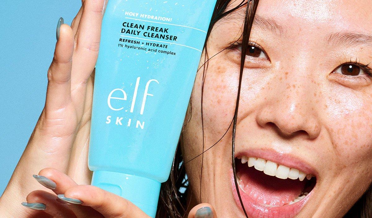From Dry to Dewy: How to Use a Hydrating Facial Cleanser in Your Daily Routine