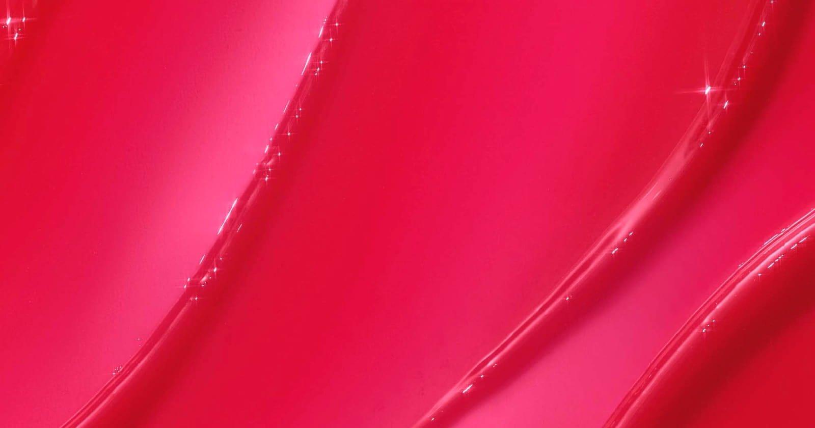 Glow Reviver Melting Lip Balm texture