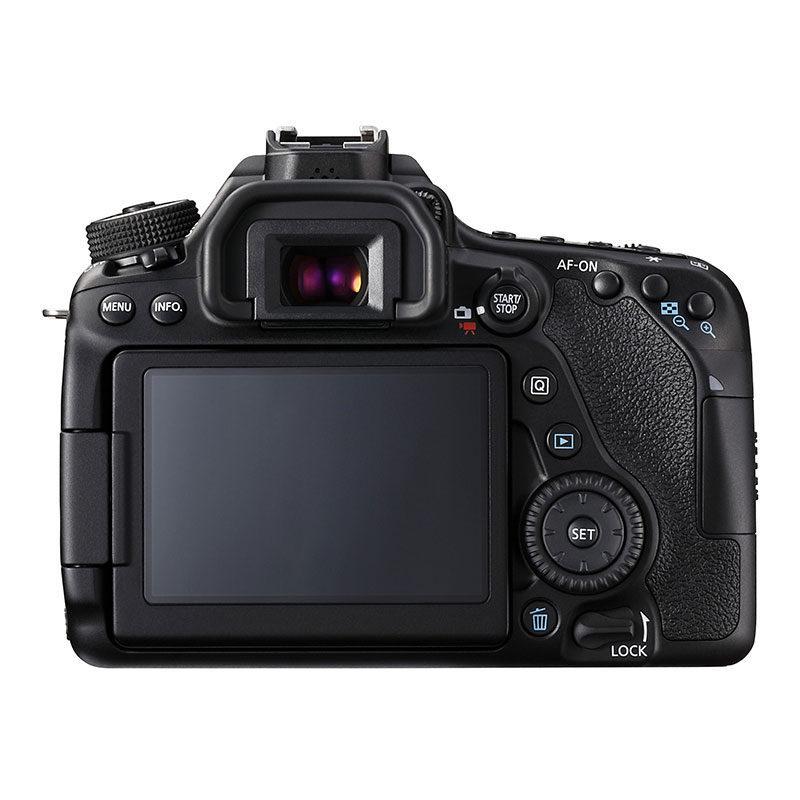 Canon EOS 80D + 18-135mm IS STM Lens + Memory Card + Case