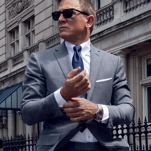 James Bond wearing OMEGA watch
