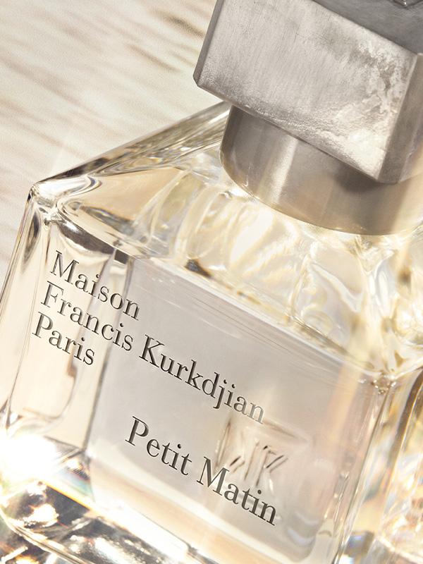 close up bottle of perfume