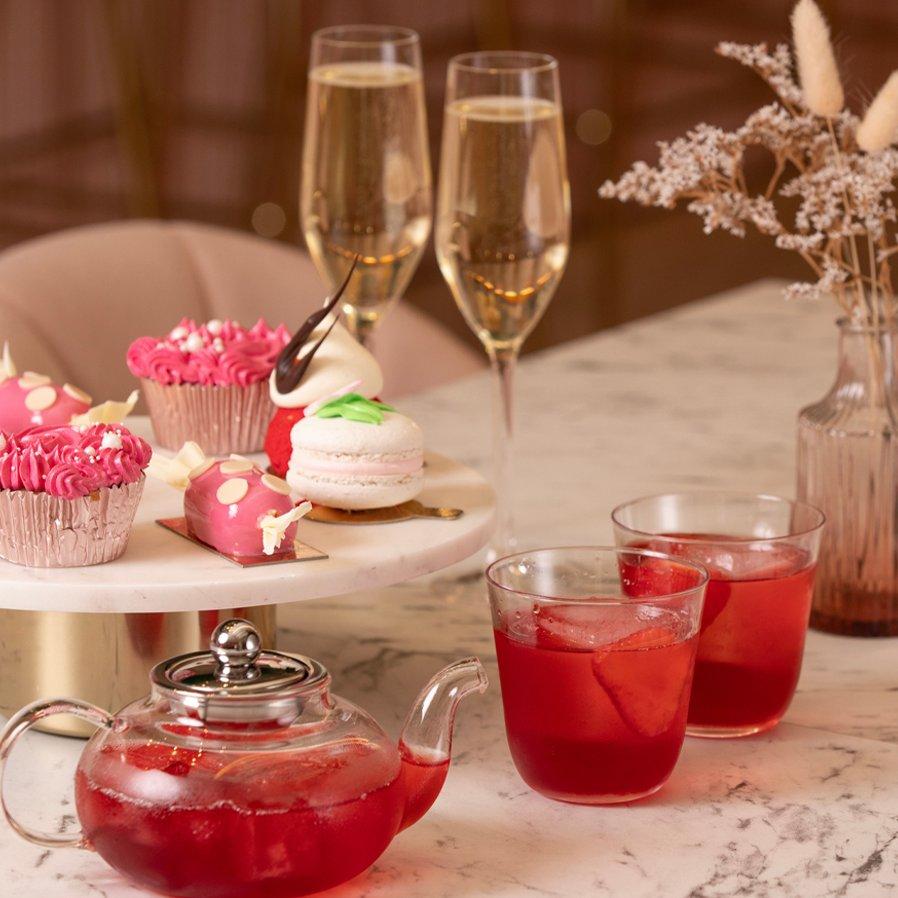 cocktails and cupcakes on a table
