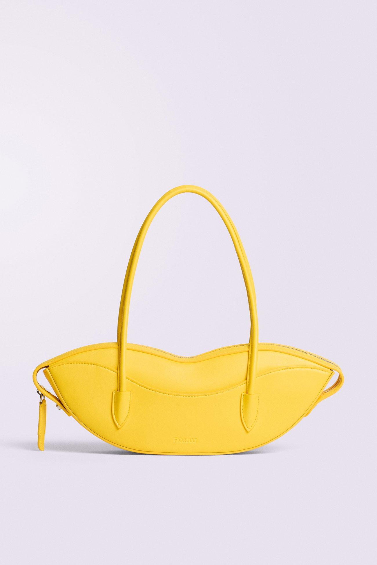 Lips Bag in Yellow.