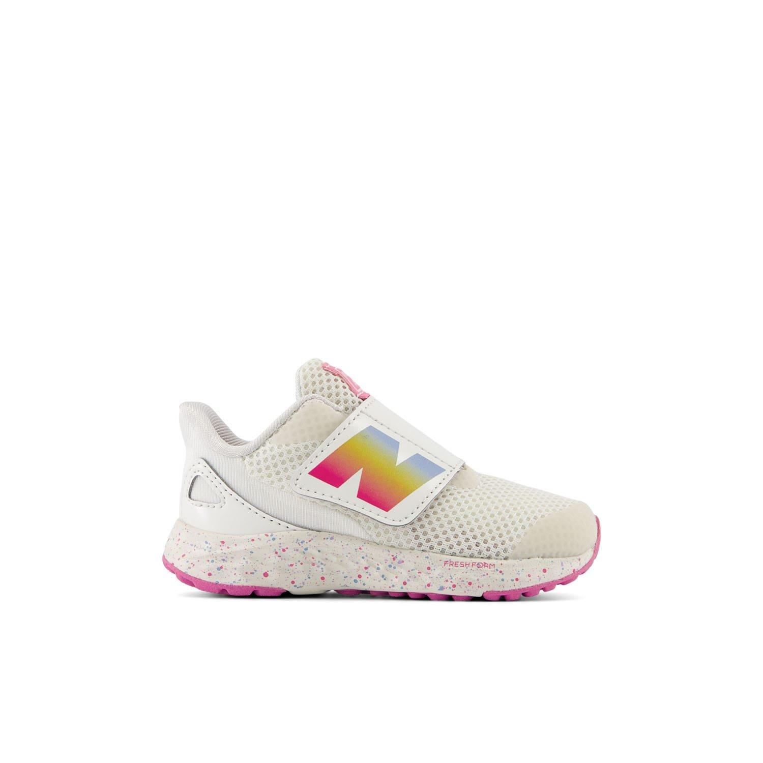 New Balance Fresh Foam Arishi v4 Hook & Loop Trainers