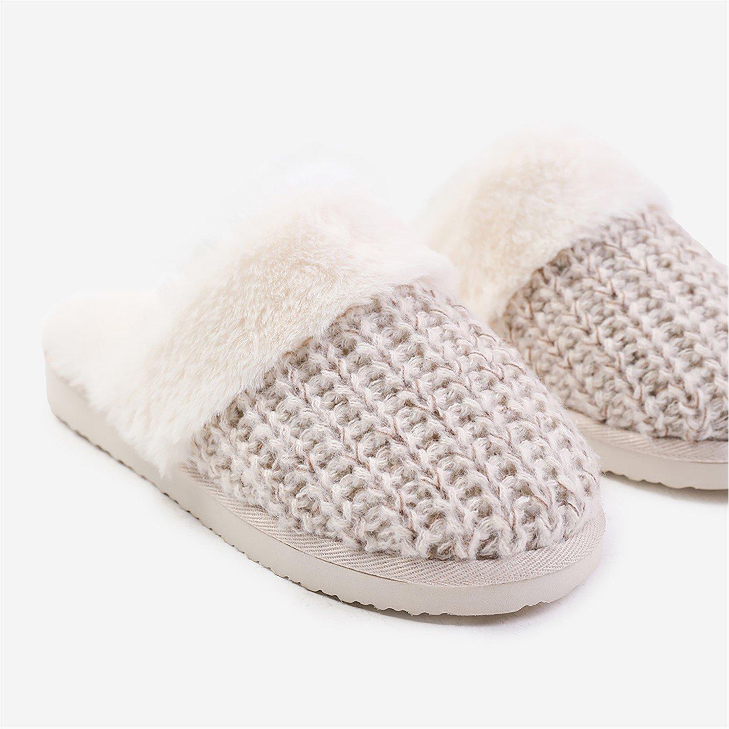Whitegreyyarn - Wheres That From - Comfort White Yarn Fur Trim Knitted Slippers - 4