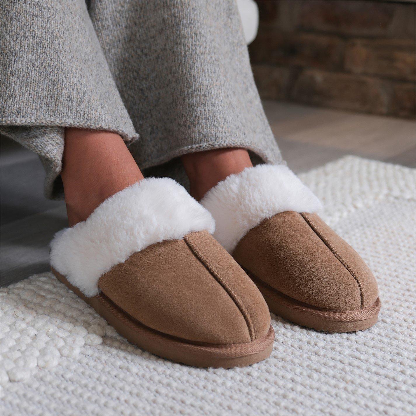 Camelsuede - Wheres That From - Lounge Camel Suede Slippers With Fur Trim - 5