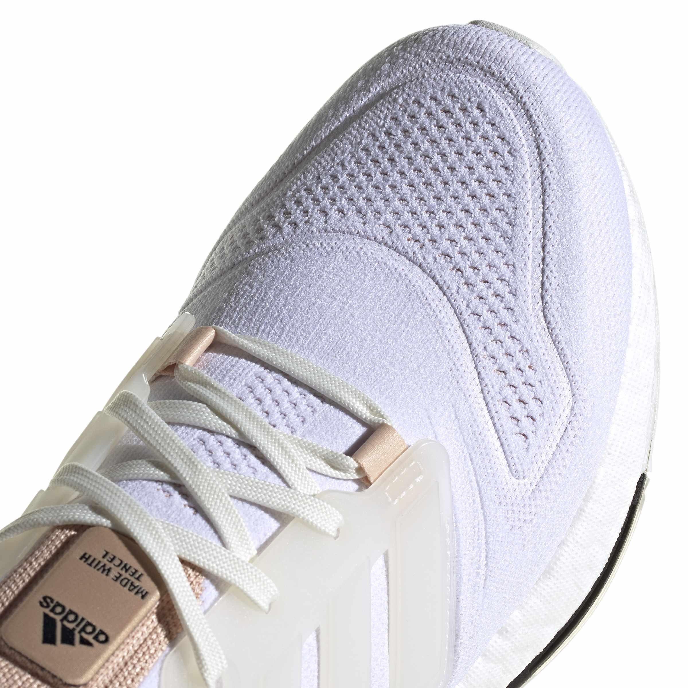 White - adidas - Ultraboost 22 Running Shoes - 7
