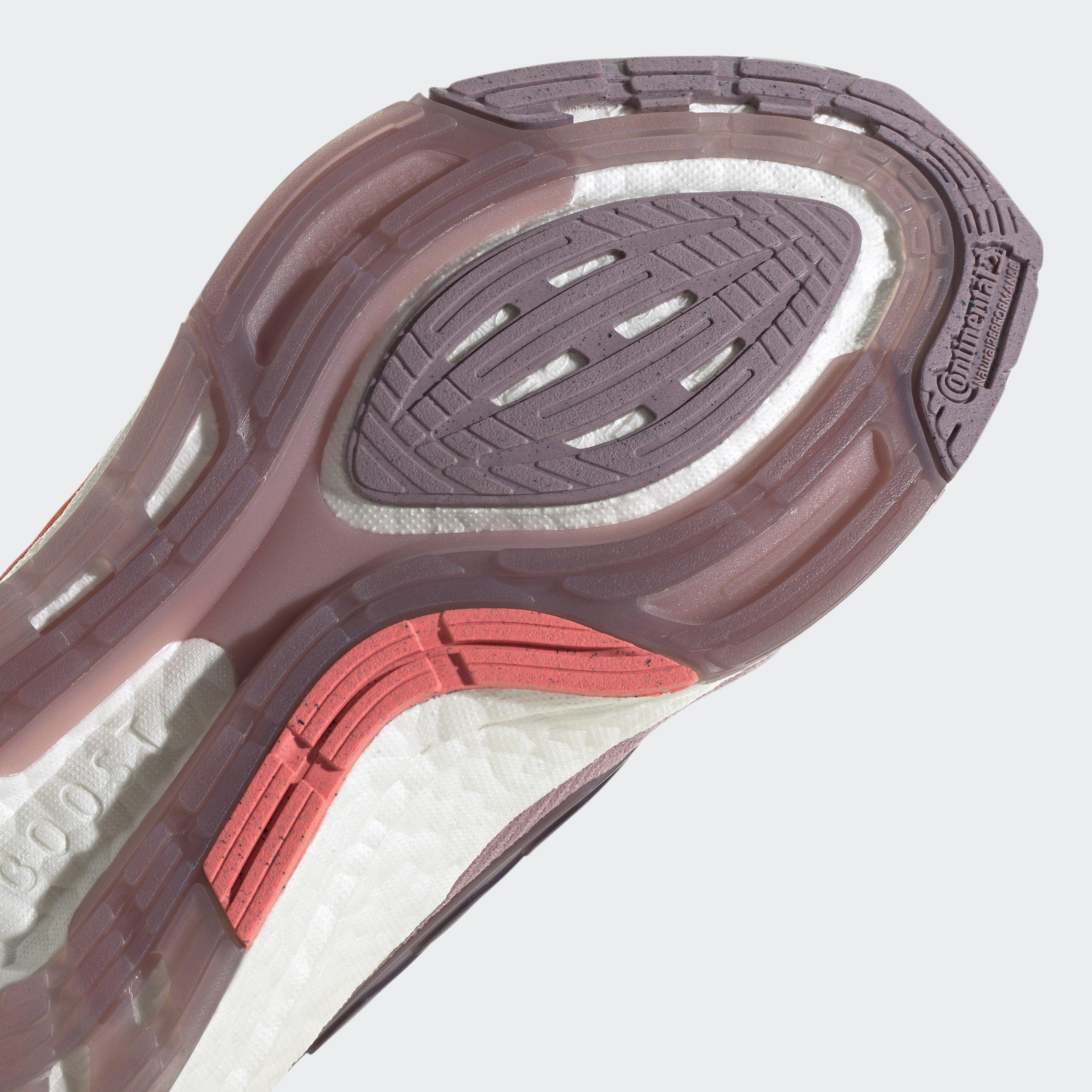 Magični Mauve / L - adidas - ULTRABOOST 22 SHOES Womens - 11
