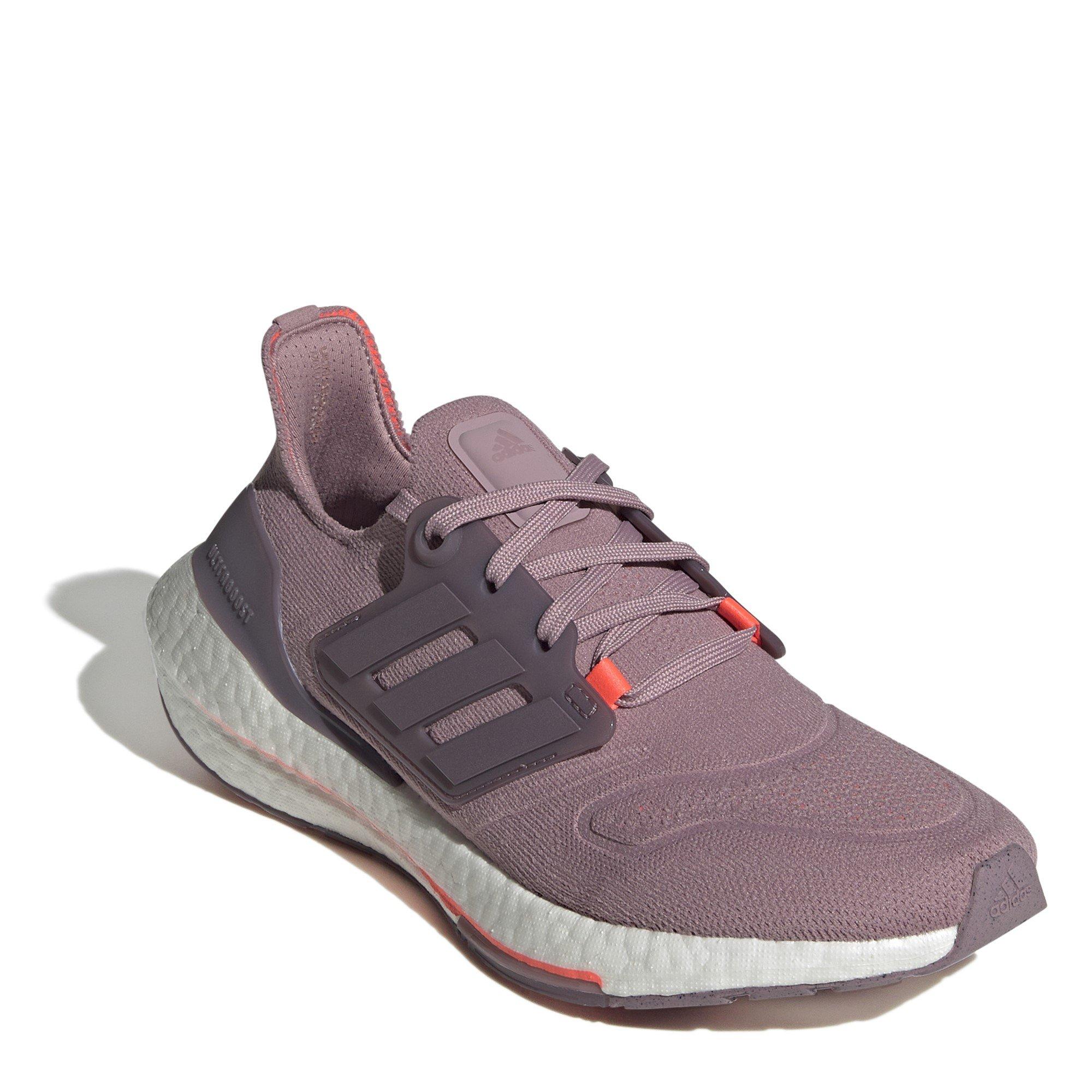 Magični Mauve / L - adidas - ULTRABOOST 22 SHOES Womens - 3