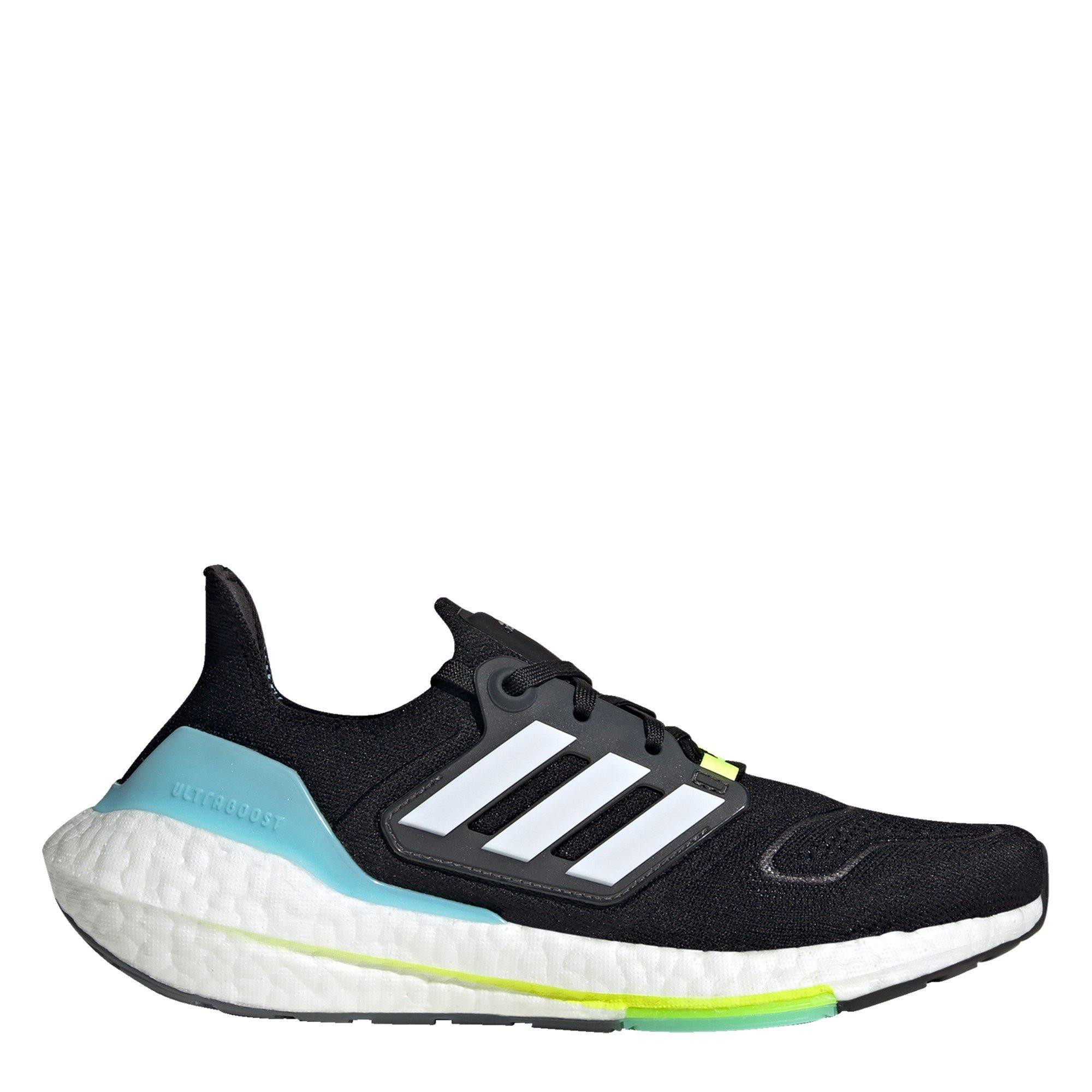 Adidas Women's Ultraboost 22 Shoes - Core Black / Cl - 5 (38)