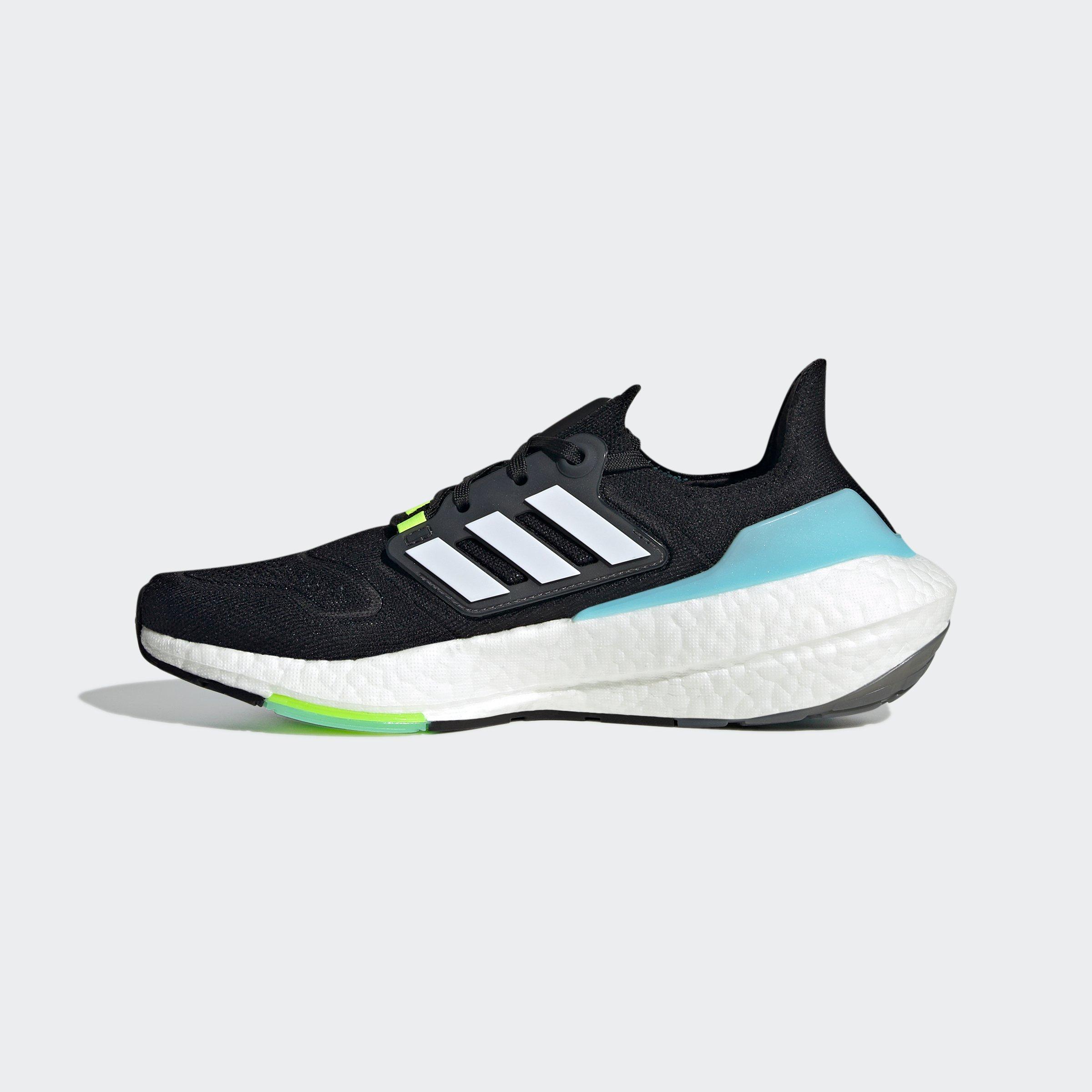 Core Black / Cl - adidas - ULTRABOOST 22 SHOES Womens - 5