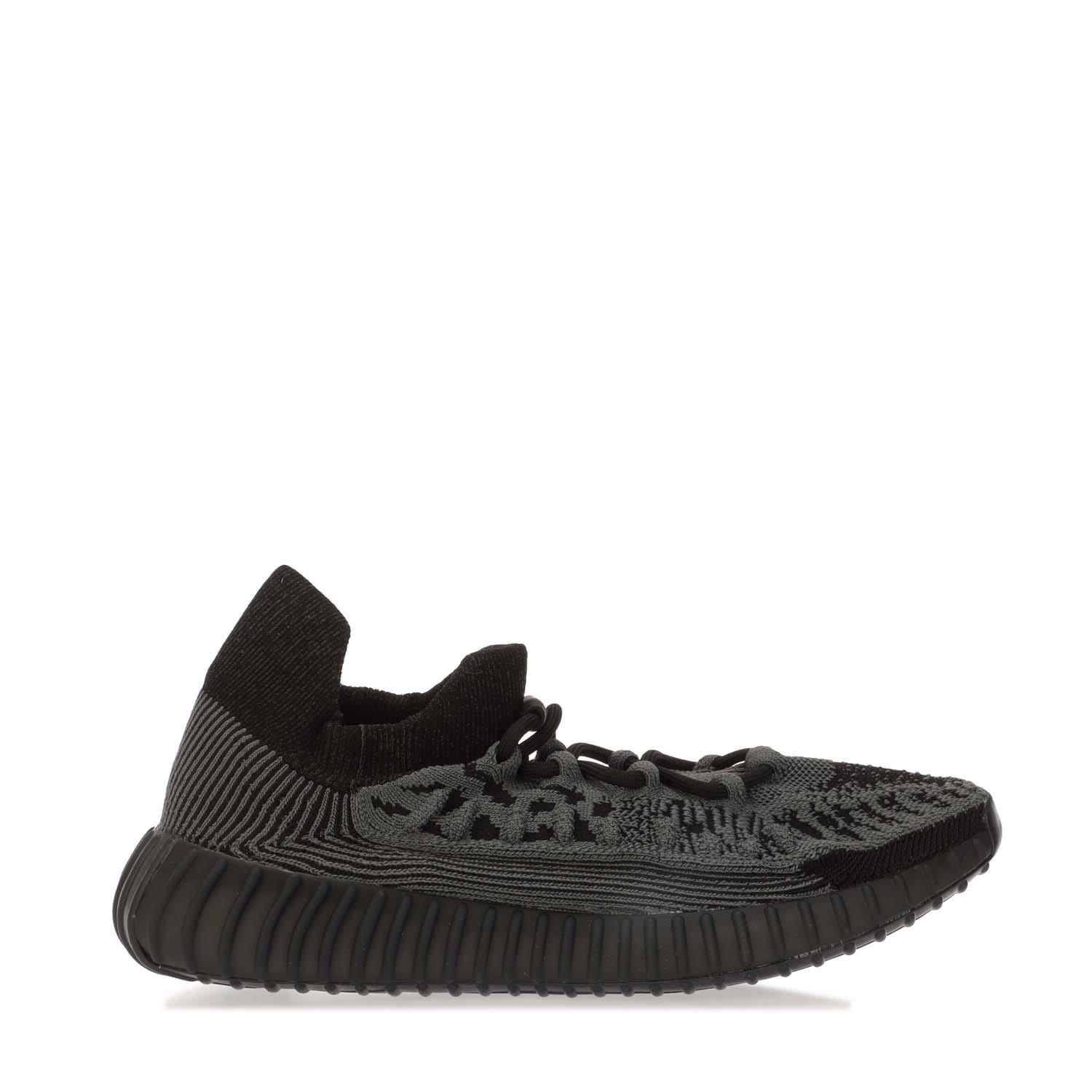 Black - Yeezy - 350 V2 CMPCT Trainers - 1
